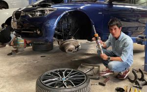 khắc phục giảm xóc ô tô bị hỏng