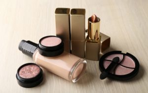 Mỹ phẩm nội địa Trung có tốt không