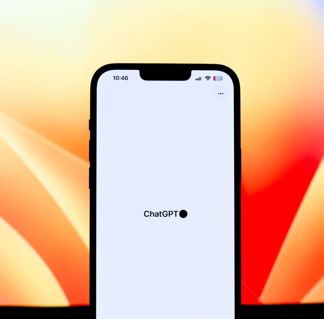Ứng dụng AI cho chăm sóc khách hàng: góc nhìn công nghệ khi triển khai chatbot trên website và app